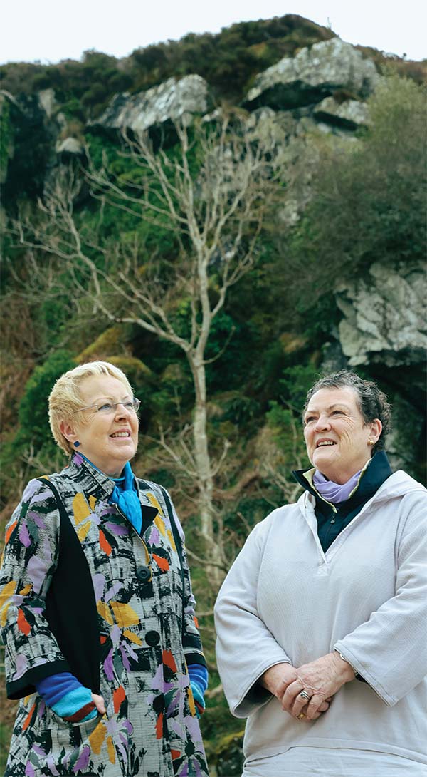 Here's Us: Tríona & Maighread Ní Dhomhnaill